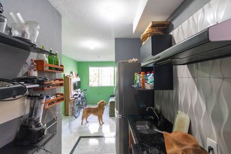 Apartamento à venda com 45m², 2 quartos e 1 vaga Apartamento à venda com 45m², 2 quartos e 1 vagaCozinha e Área de Serviço