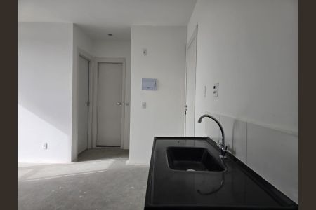 Cozinha e Área de Serviço de apartamento para alugar com 2 quartos, 38m² em Centro, Guarulhos