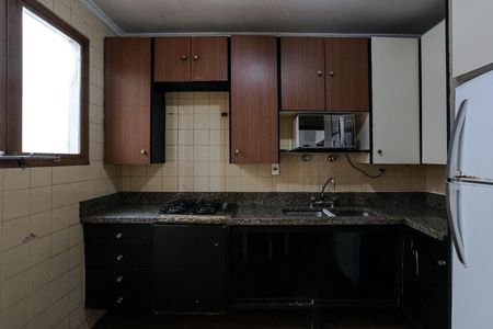 Casa para alugar com 249m², 2 quartos e 2 vagas Casa para alugar com 249m², 2 quartos e 2 vagasCozinha