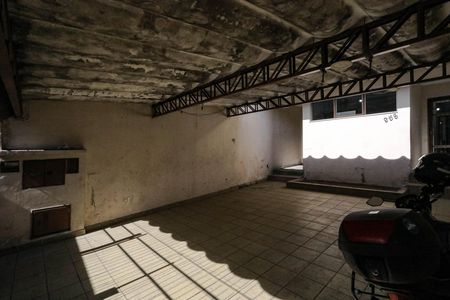 Casa para alugar com 249m², 2 quartos e 2 vagas Casa para alugar com 249m², 2 quartos e 2 vagasGaragem