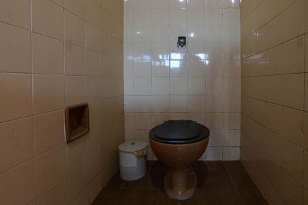 Casa para alugar com 249m², 2 quartos e 2 vagas Casa para alugar com 249m², 2 quartos e 2 vagasBanheiro - Quarto 1 - Suíte