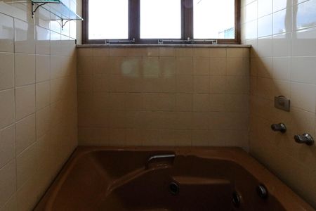 Casa para alugar com 249m², 2 quartos e 2 vagas Casa para alugar com 249m², 2 quartos e 2 vagasBanheiro - Quarto 1 - Suíte