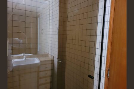 Apartamento à venda com 67m², 1 quarto e 1 vaga Apartamento à venda com 67m², 1 quarto e 1 vagaBanheiro