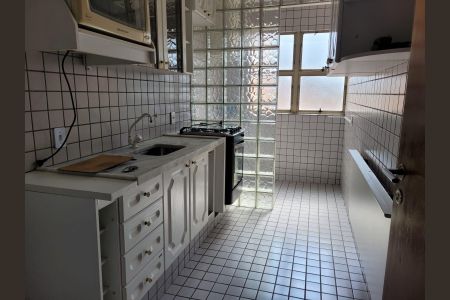 Apartamento à venda com 67m², 1 quarto e 1 vaga Apartamento à venda com 67m², 1 quarto e 1 vagaCozinha