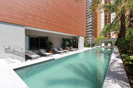 Studio à venda com 25m², 1 quarto e sem vaga Studio à venda com 25m², 1 quarto e sem vagaÁrea comum - Piscina