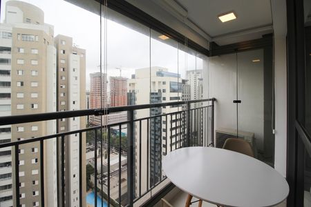 Studio à venda com 25m², 1 quarto e sem vaga Studio à venda com 25m², 1 quarto e sem vagaVaranda