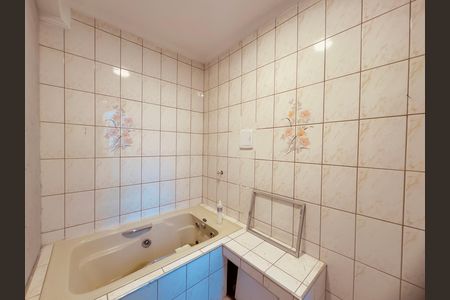 Casa para alugar com 45m², 1 quarto e sem vaga Casa para alugar com 45m², 1 quarto e sem vagaBanheiro da Suíte