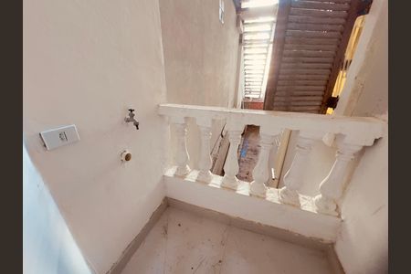 Sacada do quarto de casa para alugar com 1 quarto, 45m² em Jardim Santa Mena, Guarulhos