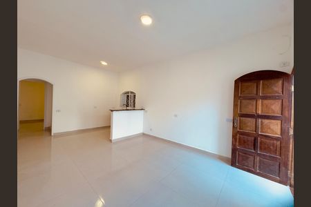Casa para alugar com 45m², 1 quarto e sem vaga Casa para alugar com 45m², 1 quarto e sem vagaSala