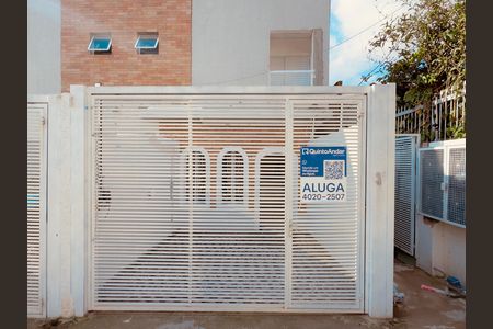 Casa para alugar com 45m², 1 quarto e sem vaga Casa para alugar com 45m², 1 quarto e sem vagaPlaca instalada na fachada do imóvel