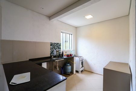 Casa para alugar com 50m², 1 quarto e sem vaga Casa para alugar com 50m², 1 quarto e sem vagaCozinha