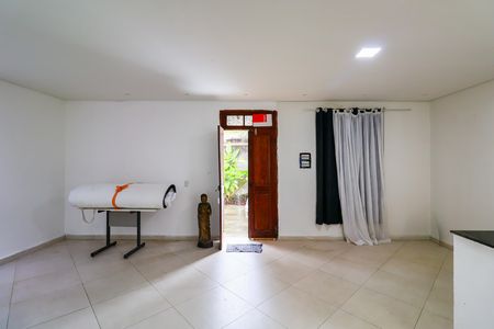 Casa para alugar com 1 quarto, 50m² em Jardim Vitoria Regia (zona Oeste), São Paulo