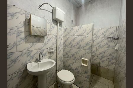 Banheiro de casa à venda com 7 quartos, 250m² em Canudos, Novo Hamburgo