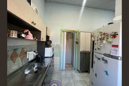 Casa à venda com 250m², 7 quartos e 7 vagas Casa à venda com 250m², 7 quartos e 7 vagasCasa 2 - Cozinha