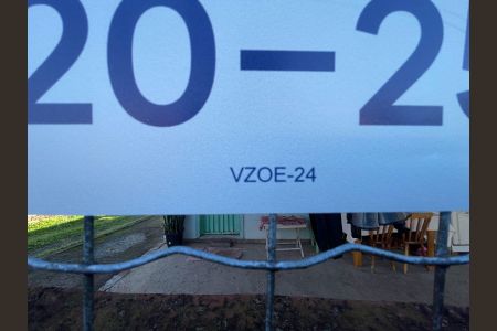 Casa à venda com 250m², 7 quartos e 7 vagas Casa à venda com 250m², 7 quartos e 7 vagasVZOE-24