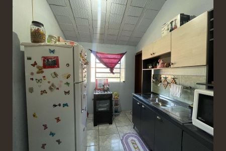 Casa à venda com 250m², 7 quartos e 7 vagas Casa à venda com 250m², 7 quartos e 7 vagasCasa 2 - Cozinha