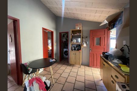 Casa à venda com 250m², 7 quartos e 7 vagas Casa à venda com 250m², 7 quartos e 7 vagasCasa 3 - Cozinha