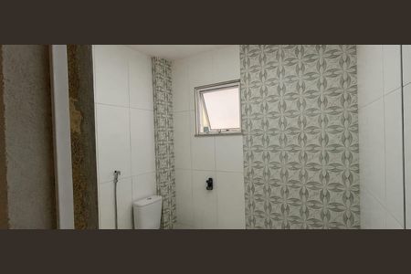 Apartamento para alugar com 70m², 2 quartos e 1 vaga Apartamento para alugar com 70m², 2 quartos e 1 vagaBanheiro social