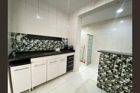 Apartamento à venda com 70m², 3 quartos e sem vaga