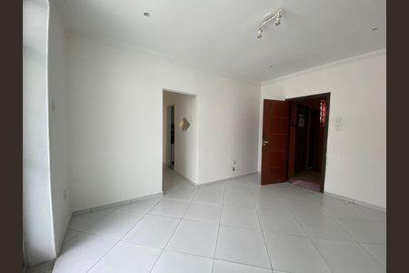 Apartamento à venda com 70m², 3 quartos e sem vaga