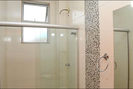 Apartamento para alugar com 80m², 2 quartos e 2 vagasBanheiro Corredor