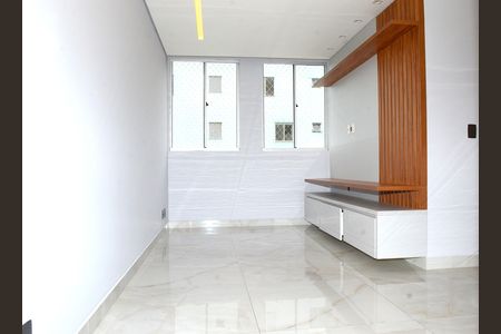 Sala de apartamento para alugar com 2 quartos, 80m² em Ana Lúcia, Belo Horizonte