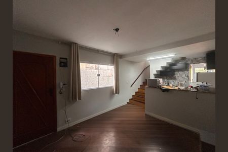 Sala  de casa para alugar com 3 quartos, 145m² em Jardim Pedreira, São Paulo