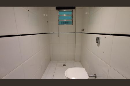 Apartamento para alugar com 90m², 3 quartos e 1 vaga Apartamento para alugar com 90m², 3 quartos e 1 vagaBanheiro Social