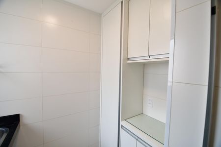 Apartamento para alugar com 55m², 2 quartos e 1 vagaÁrea de Serviço