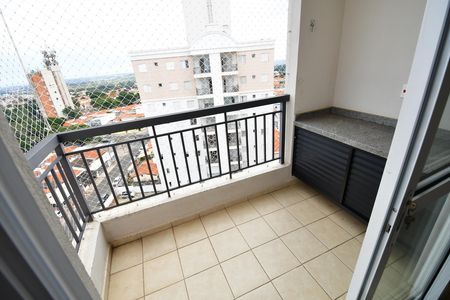 Sala - Sacada de apartamento para alugar com 2 quartos, 55m² em Jardim Chapadão, Campinas