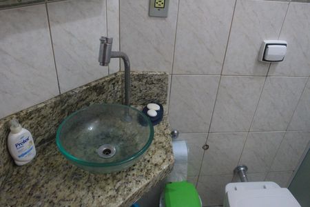 Apartamento à venda com 63m², 2 quartos e 1 vagaBanheiro