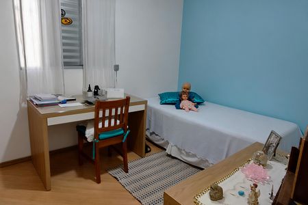 Quarto de apartamento à venda com 2 quartos, 63m² em Olímpico, São Caetano do Sul