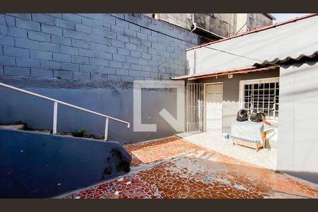 Casa à venda com 240m², 4 quartos e 1 vaga Casa à venda com 240m², 4 quartos e 1 vagaÁrea Externa