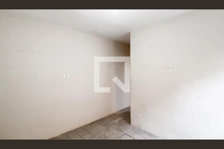 Sala de casa à venda com 4 quartos, 240m² em Vila Araguaia, São Paulo