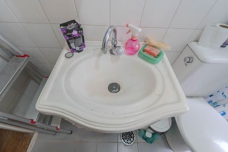 Apartamento à venda com 40m², 2 quartos e sem vaga Apartamento à venda com 40m², 2 quartos e sem vagaBanheiro