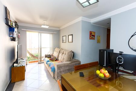 Apartamento para alugar com 69m², 3 quartos e 1 vaga Apartamento para alugar com 69m², 3 quartos e 1 vagaSala