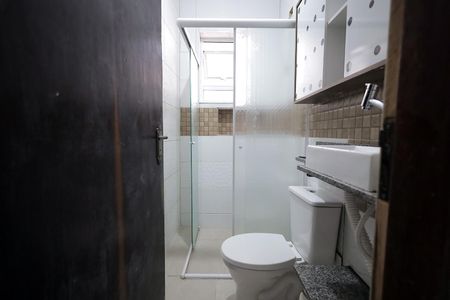 Casa para alugar com 60m², 2 quartos e 1 vaga Casa para alugar com 60m², 2 quartos e 1 vagaBanheiro