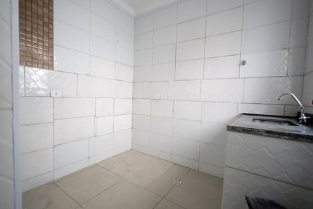 Casa para alugar com 60m², 2 quartos e 1 vaga Casa para alugar com 60m², 2 quartos e 1 vagaCozinha