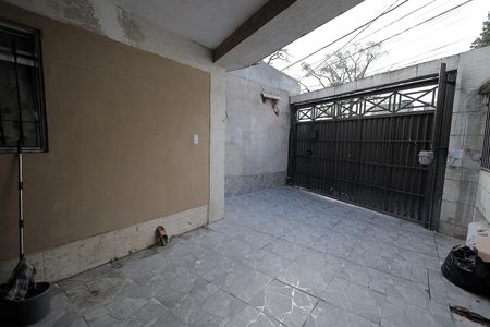 Casa para alugar com 60m², 2 quartos e 1 vaga Casa para alugar com 60m², 2 quartos e 1 vagaGaragem