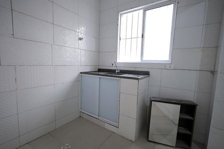 Casa para alugar com 60m², 2 quartos e 1 vaga Casa para alugar com 60m², 2 quartos e 1 vagaCozinha