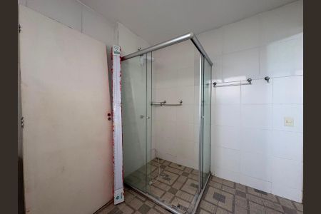 Banheiro de apartamento à venda com 1 quarto, 41m² em Mato Grande, Canoas