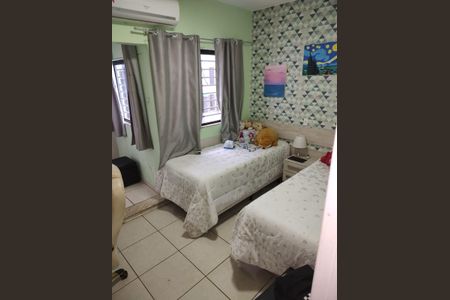 Casa para alugar com 172m², 4 quartos e 4 vagas Casa para alugar com 172m², 4 quartos e 4 vagasQuarto
