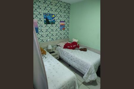 Quarto de casa para alugar com 4 quartos, 172m² em Jardim Violeta, Poá