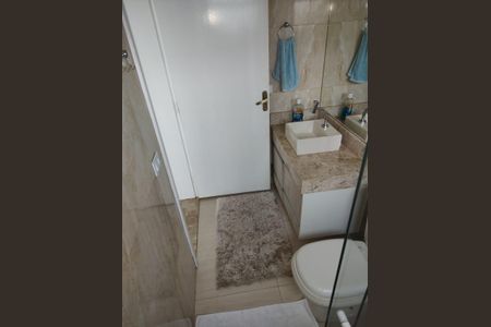 Casa para alugar com 172m², 4 quartos e 4 vagas Casa para alugar com 172m², 4 quartos e 4 vagasBanheiro