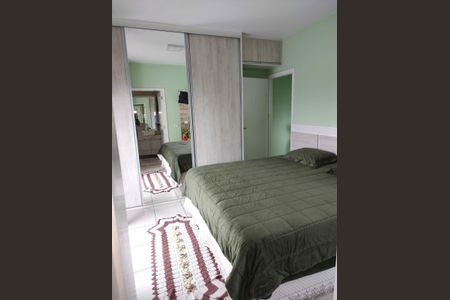 Quarto de casa para alugar com 4 quartos, 172m² em Jardim Violeta, Poá