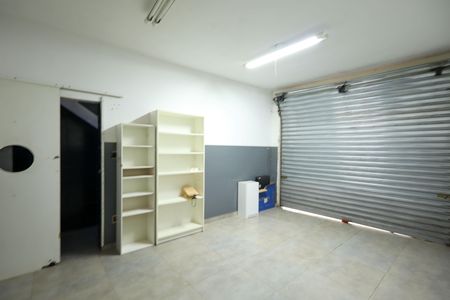 Casa para alugar com 150m², 2 quartos e 2 vagas Casa para alugar com 150m², 2 quartos e 2 vagasGaragem