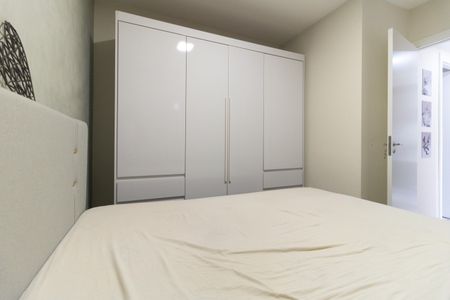 Quarto 1 de apartamento para alugar com 2 quartos, 32m² em Parque Fongaro, São Paulo