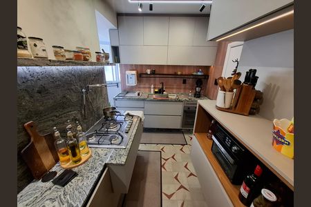Apartamento à venda com 100m², 3 quartos e sem vaga Apartamento à venda com 100m², 3 quartos e sem vagaCozinha
