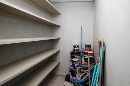 Casa de condomínio para alugar com 403m², 3 quartos e 5 vagas Casa de condomínio para alugar com 403m², 3 quartos e 5 vagasDespensa