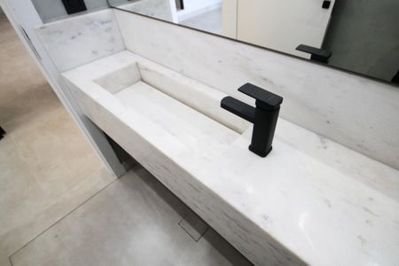 Casa de condomínio para alugar com 403m², 3 quartos e 5 vagas Casa de condomínio para alugar com 403m², 3 quartos e 5 vagasLavabo Salão de Festas/ Escritório